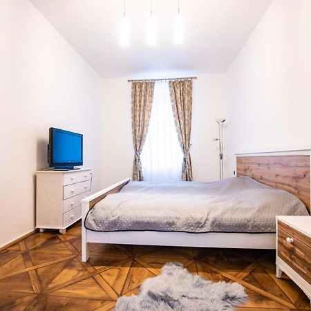 Apartment Amalia Sibiu Eksteriør bilde