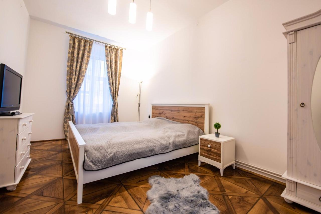 Apartment Amalia Sibiu Eksteriør bilde